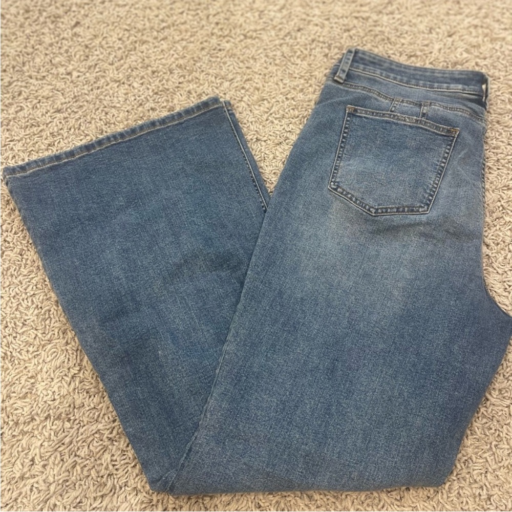 Free People We The Free curvy flare jeans - Picture 10 of 13